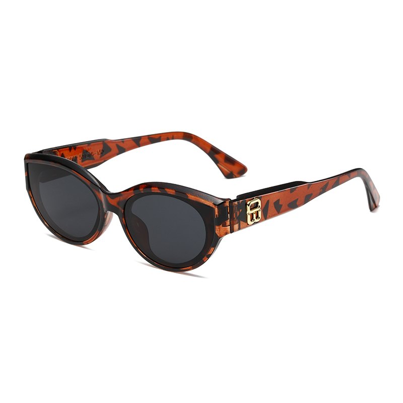 Occhiali da sole da donna retr - Sunglasses Cat Eye recensione e prezzo